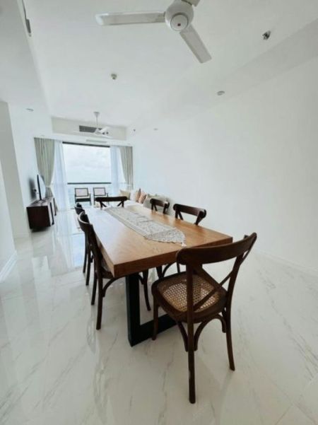 Dining room - Capitol Twinpeaks- 03 Bedroom Furnished Apartment for Rent in Colombo 02 (A4071)