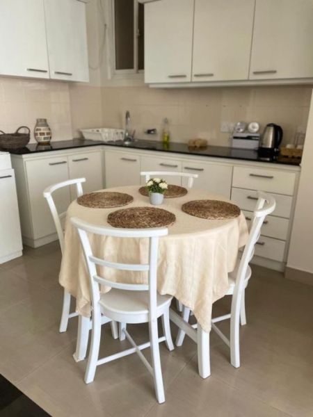 Dining room - Fully Furnished 3 BR Apartment for rent in Colombo 6 