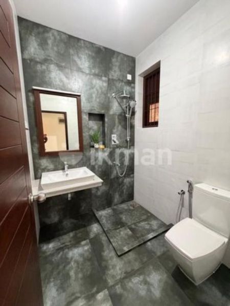 Bathroom - House Rent In Pitakotte ( File No 5582b) Near Kotte Rajamaha Vihara