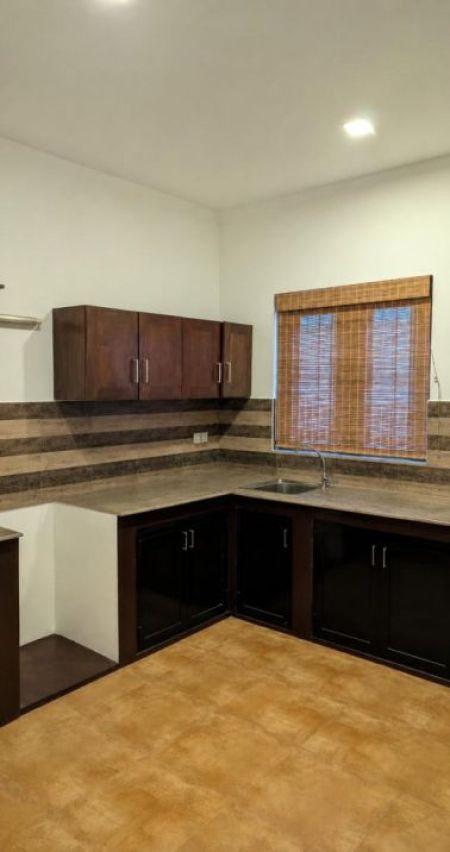 Kitchen - Spacious 4 Bedroom House for Rent at Kalalgoda Road, Thalawathugoda | LKR 200,000/ month (EM060AC)