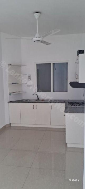 Apartment for rent in Rajagiriya