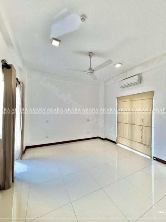 Bathroom - Apartment for sale in Ethul Kotte
