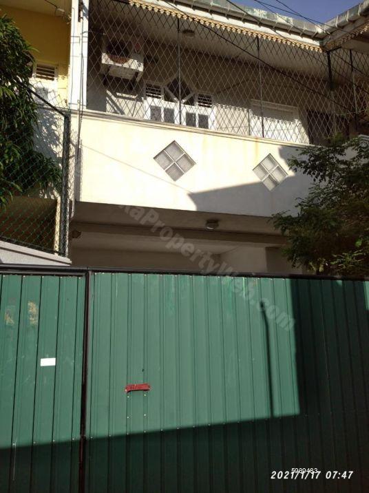 House for sale in Dehiwala