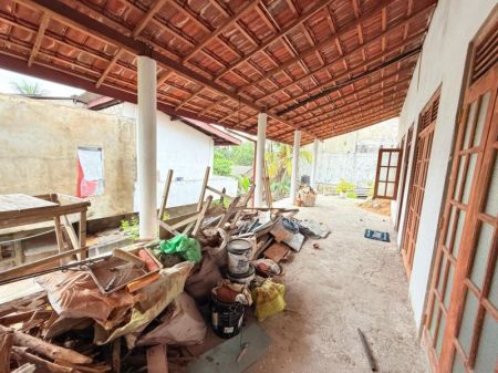 Living Room - (DH649) Two Storey House for Sale in Kolonnawa