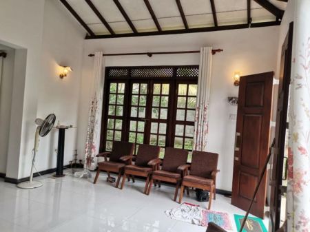 Living Room - (AH22) Two Storey House for Sale in Homagama