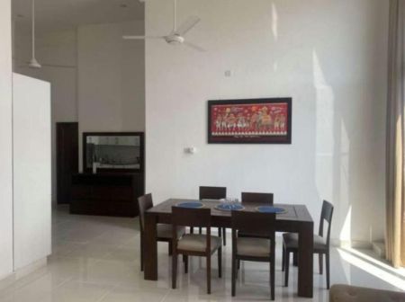 Dining room - Kings Garden - 06 Bedroom Furnished Pent House for Sale in Colombo 05 (A4384)