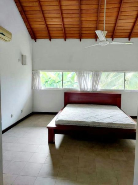 Bedroom - 04 Bedroom Unfurnished House for Sale in Battaramulla (A6519)