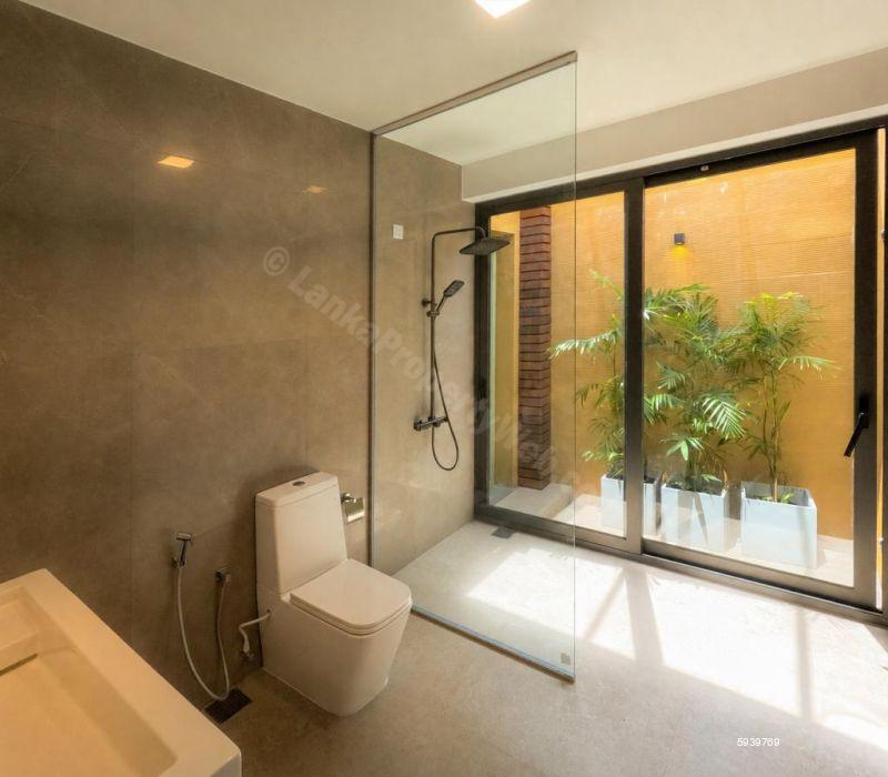 House for sale in Battaramulla