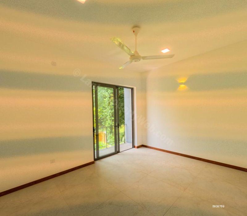 House for sale in Battaramulla