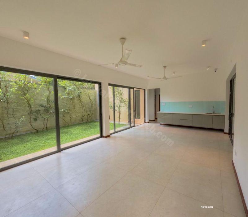 House for sale in Battaramulla