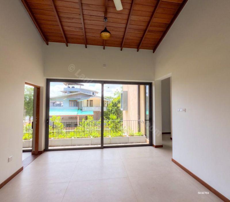 House for sale in Battaramulla