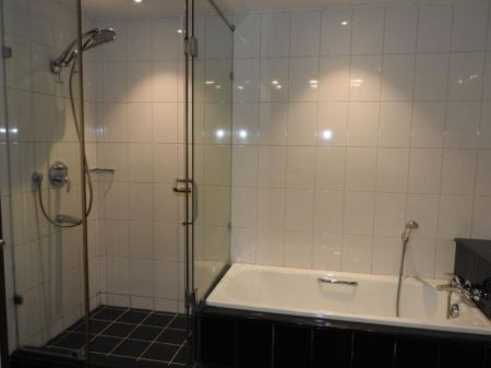 Bathroom - Fairway Waterfront Furnished Apartment for Rent - A53226