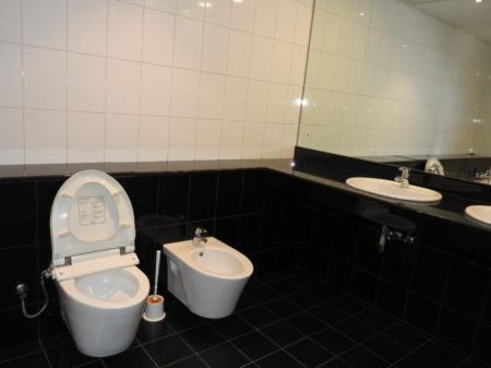 Bathroom - Fairway Waterfront Furnished Apartment for Rent - A53226