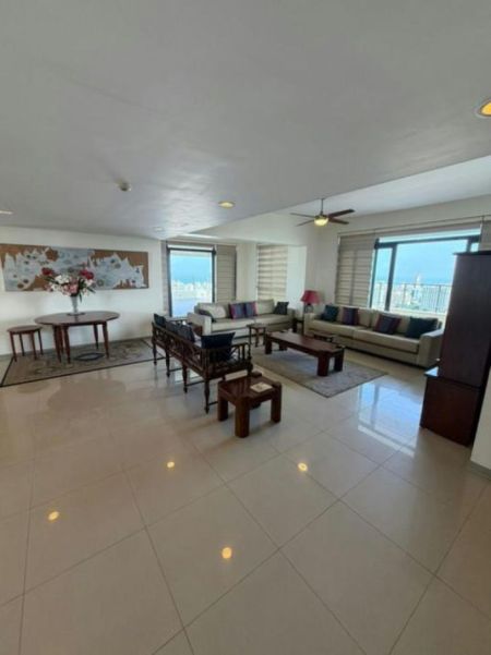 Living Room - Havelock City - 04 Bedroom Furnished Penthouse for Sale in Colombo 05 (A6240)