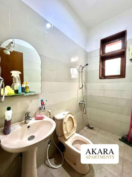 Bathroom - 18.5 Perches - Unfurnished House for Sale - HL53958