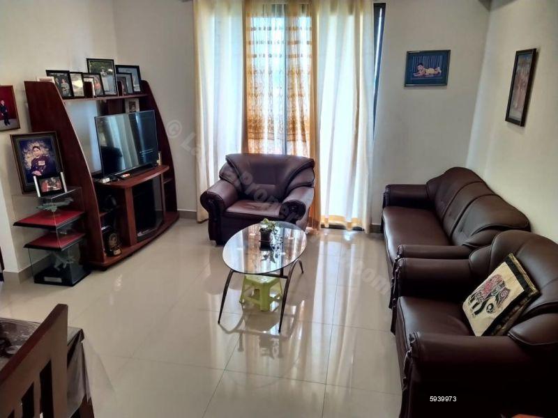 Living Room - Apartment for rent in Colombo 8