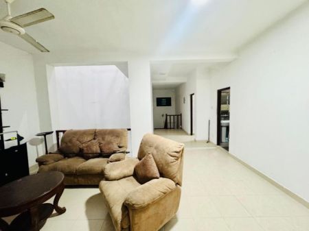 Living Room - (SAR984) Fully Furnished 3BR Apartment for Rent in Rajagiriya