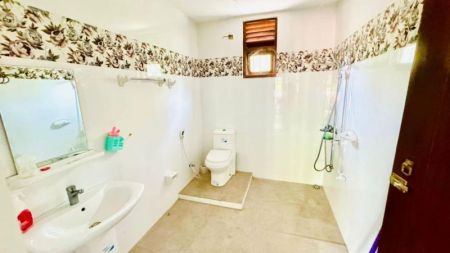 Bathroom - (PH731) Two Storey 4BR House for Sale in Kesbewa