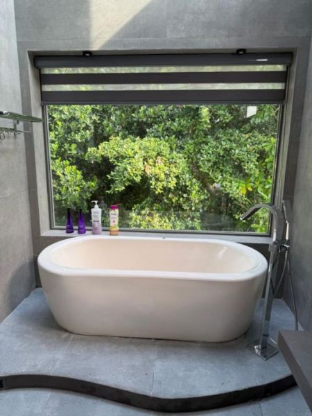 Bathroom - (PH772) Furnished Luxury Three Storey House for Sale in Piliyandala