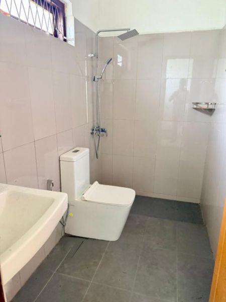 Bathroom - (PH1001) Modern Luxury 2 Storey House for Sale in Piliyandala
