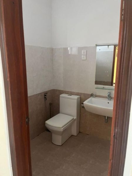 Bathroom - 5 Bedroom Apartment for Sale in Milagiriya Avenue Colombo 4