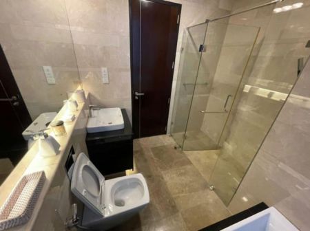 Bathroom - 7th Sense - 03 Bedroom Unfurnished Apartment for Sale in Colombo 07 (A3043)