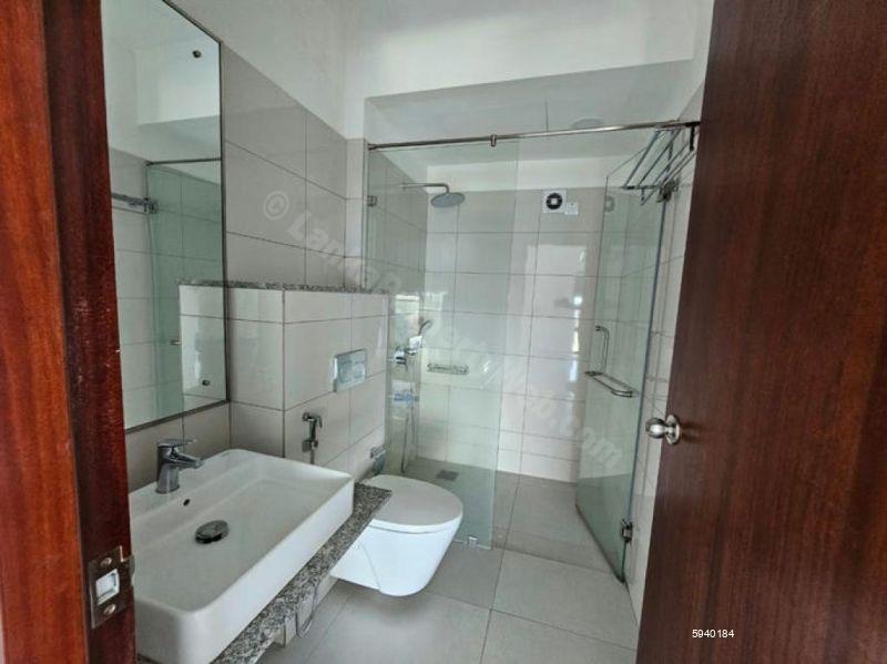 Bathroom - Apartment for rent in Rajagiriya