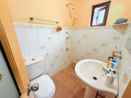 Bathroom - (SH1566) Three Storey House for Sale in Battaramulla Thalangama