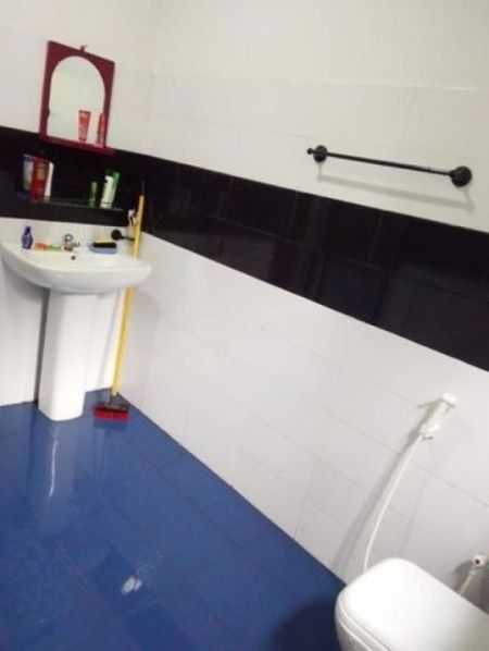 Bathroom - (KH985) Two Storey House for Sale in Nittambuwa