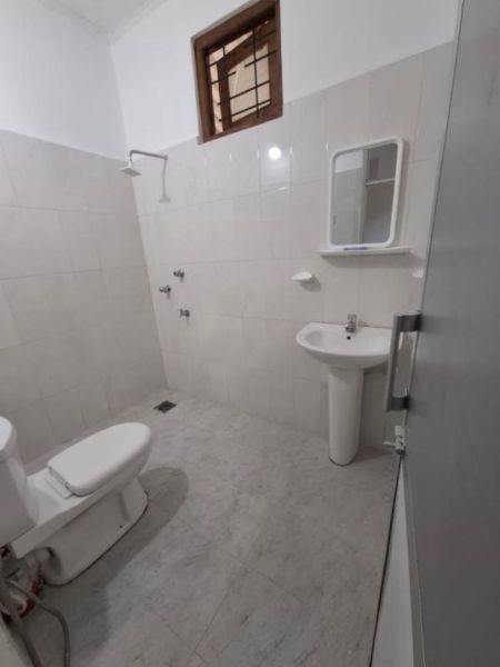 Bathroom - (KH982) Single Storey House with Annex for Sale in Henegama, Gampaha