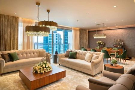 Living Room - Shangri-La - 04 Bedroom Furnished Apartment for Sale in Colombo 02 (A939)