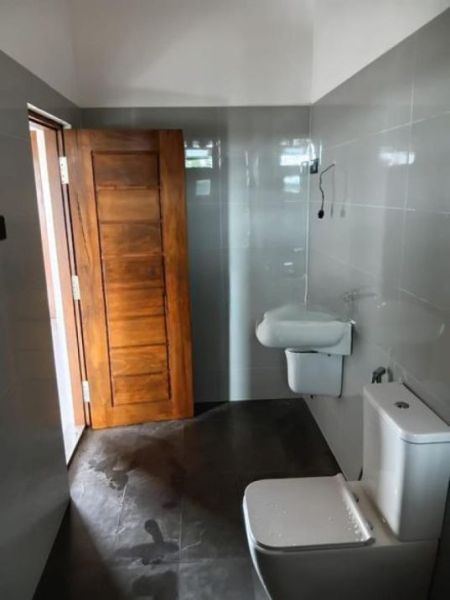 Bathroom - 6.75 Perches - Unfurnished House for Sale - HL49142
