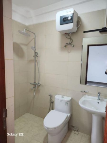 Bathroom - Brand New 2 Bedroom Apartment for Rent in New Rush Court 3, Ratmalana | LKR 130,000 per Month (EM040AM)