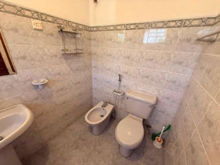 Bathroom - 3000 Sq.ft Furnished Private Apartment for Rent - A54031
