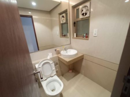 Bathroom - Iconic 110 - 03 Bedroom Furnished Apartment for Sale in Rajagiriya (A260)