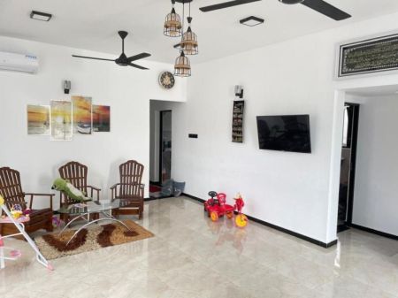 Living Room - 6 Bedroom House for Sale - Dehiwela, Bellanwila | LKR 43.5 Million (EM1019)