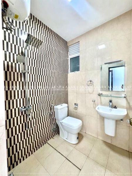 Bathroom - Grand Tower Unfurnished Apartment for Sale - A48703