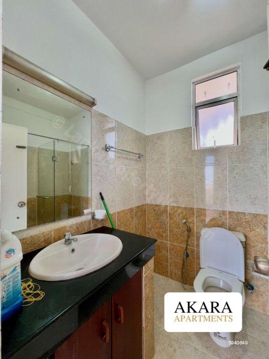 Bathroom - Apartment for sale in Colombo 4