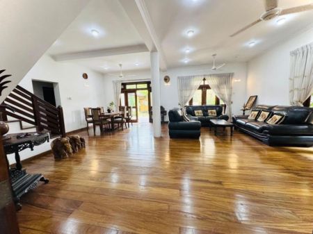 Living Room - (SH1546) 18 Perch Luxury House for Sale in Mihidu Rd Kotte