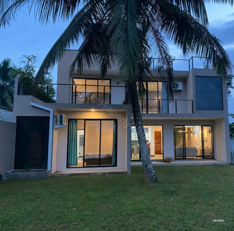 Exterior - House for sale in Kahathuduwa