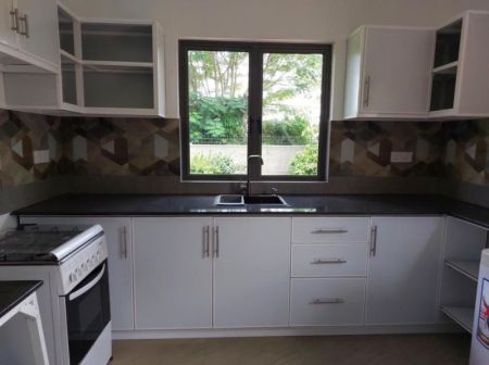Kitchen - Akuregoda - Malabe Pothuarawa Road Newly Renovated Fully furnished 02 Bed Room House for Rent 