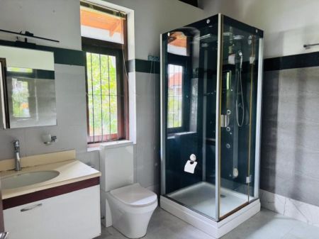 Bathroom - House  for Sale in Koswatta 