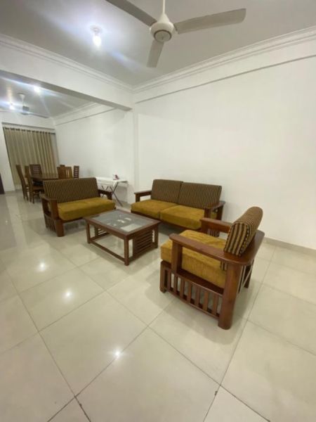 Living Room - Colombo 05 3BHK Apartment Available for Short-Term Rental. (CSMP201)