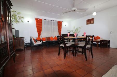 Dining room - Charming Gregory’s Road Apartment