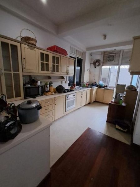 Kitchen - House for sale in Colombo 5