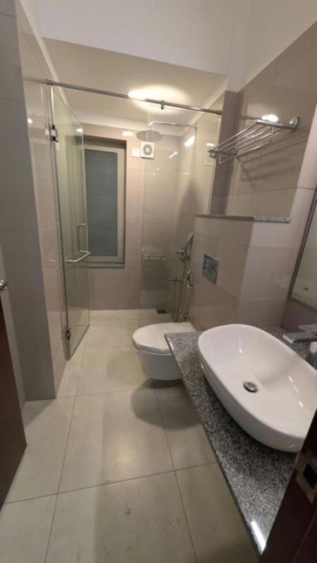 Bathroom - Iconic Galaxy - 03 Bedroom Unfurnished Apartment for Sale in Rajagiriya (A6471)