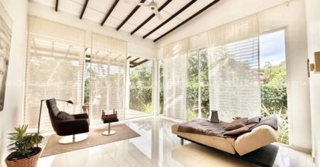 Living Room - House | Villa for sale in Thalawathugoda 