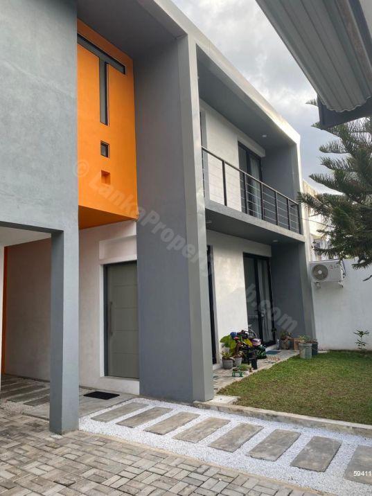 House for rent in Thalawathugoda