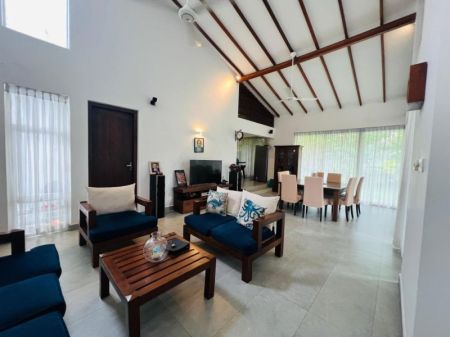 Living Room - (DR211) Luxury Fully Furnished Solar House for Rent in Kottawa