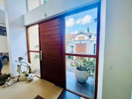 Living Room - (PH824) Furnished Four Storey House for Sale in Boralasgamuwa